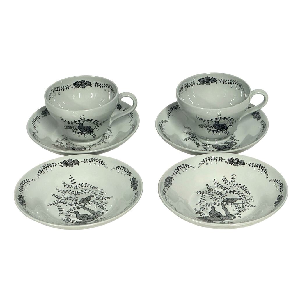 Wedgwood 1957-1964 Retired 'Partridge in a Pear Tree' 2 Footed Cups/4 Saucers
